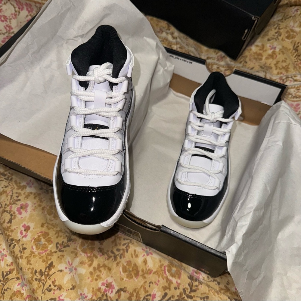 Jordan 11 “Gratitude”